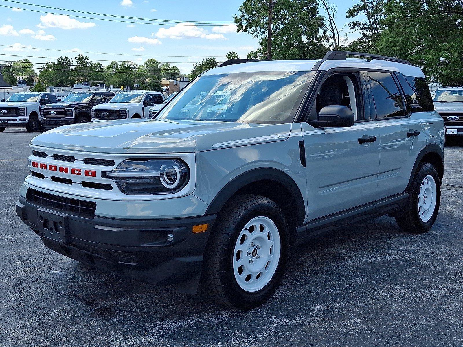 Certified 2024 Ford Bronco Sport Heritage w/ Heritage Convenience Package AWD/4WD image 3