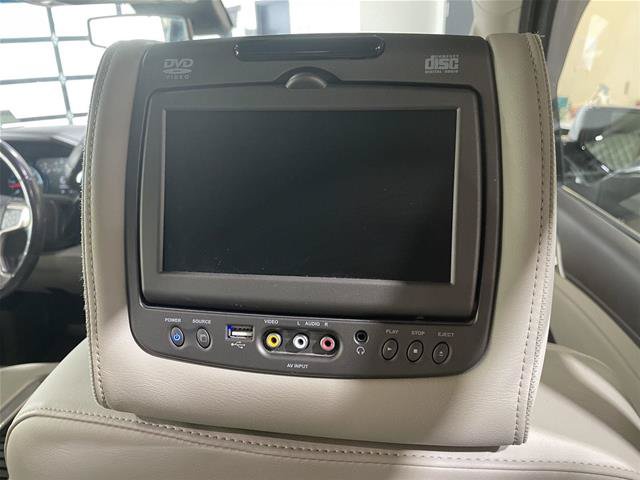 Used 2018 GMC Yukon Denali AWD/4WD image 39