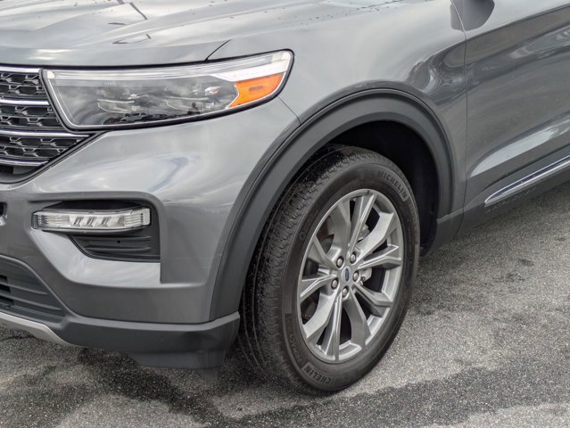 Certified 2022 Ford Explorer XLT w/ Equipment Group 202A image 11