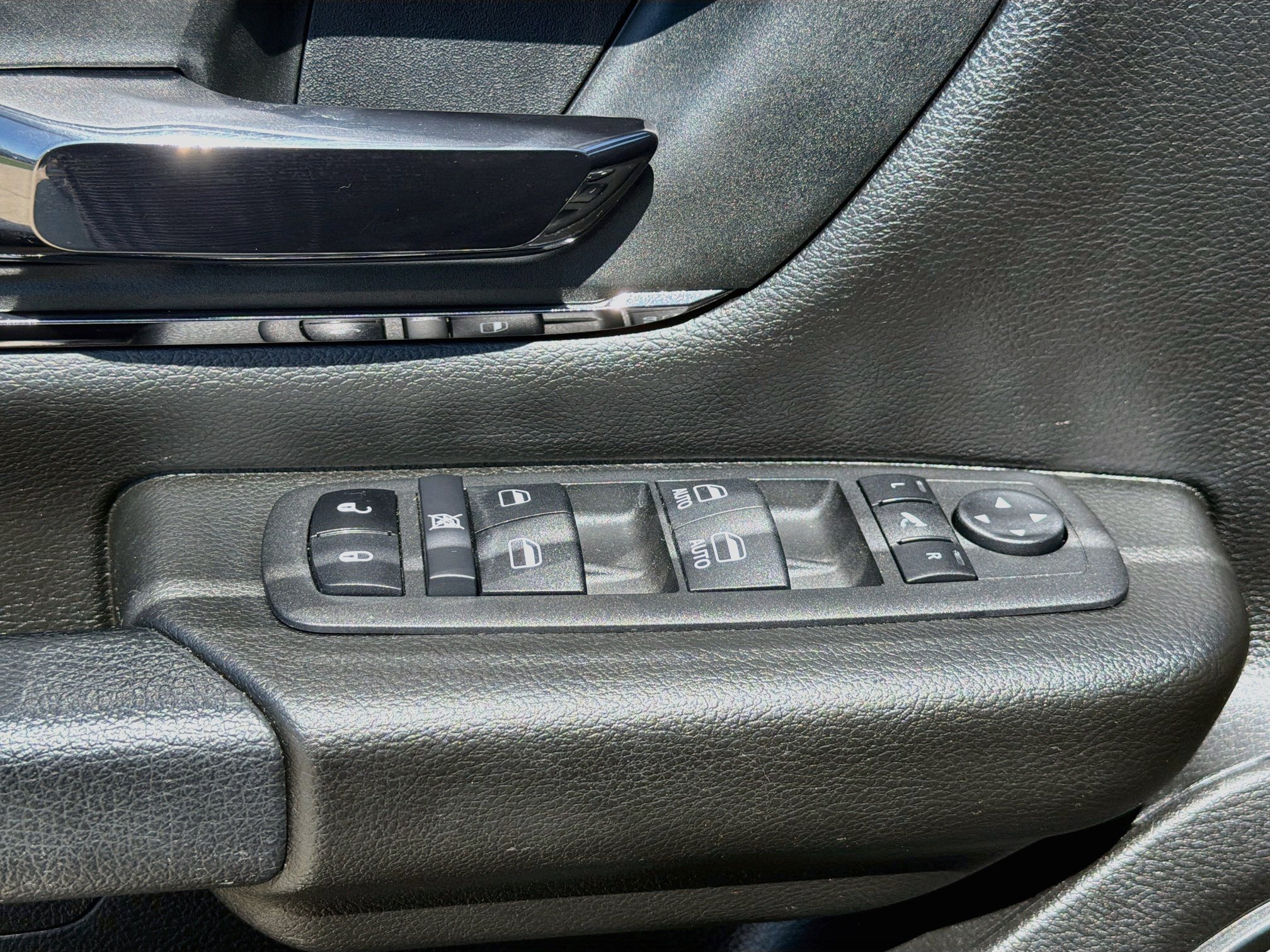 Used 2024 RAM 1500 Big Horn AWD/4WD image 17