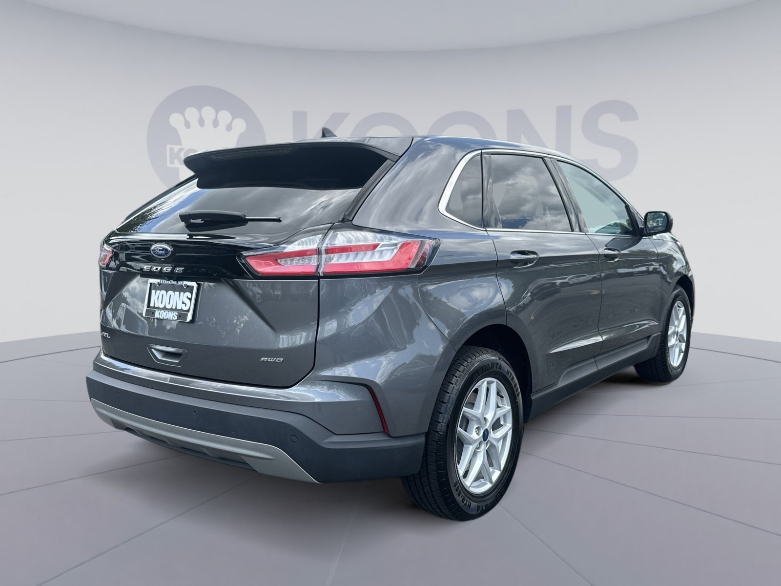 Certified 2022 Ford Edge SEL w/ Convenience Package AWD/4WD image 16