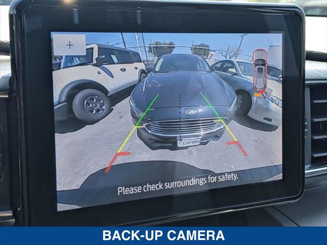 Certified 2023 Ford Explorer XLT w/ Equipment Group 202A RWD image 18