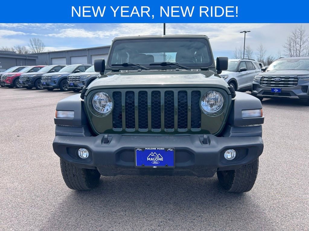 Used 2024 Jeep Wrangler Sport image 9