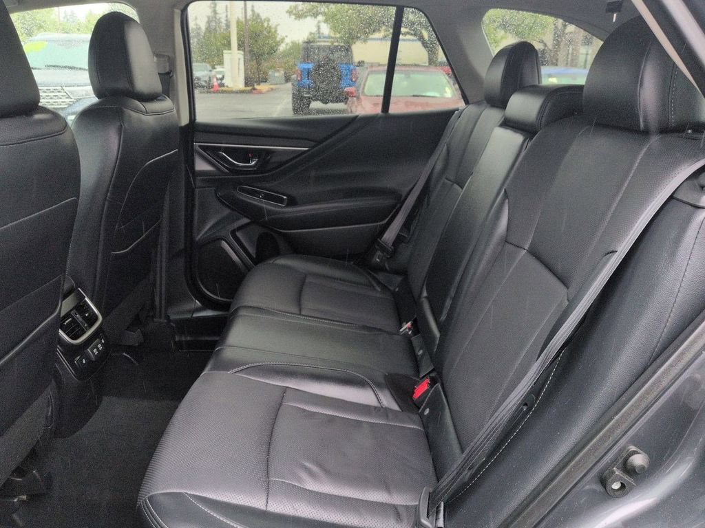 Used 2020 Subaru Outback Limited w/ Popular Package #2 AWD/4WD image 25