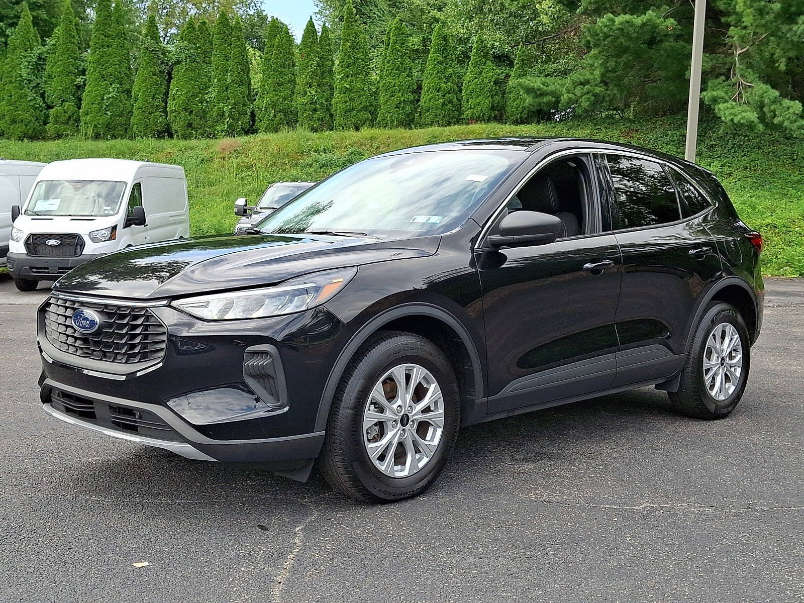Certified 2023 Ford Escape Active AWD/4WD image 3