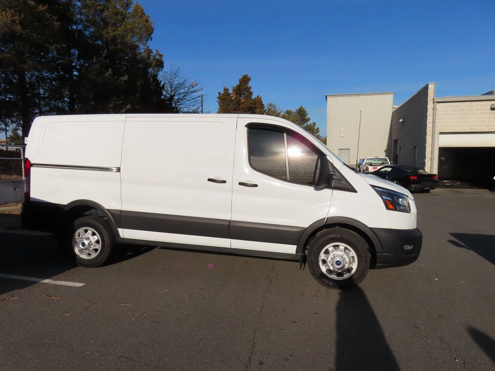 Certified 2023 Ford Transit 150 Low Roof AWD w/ Exterior Upgrade Package image 7