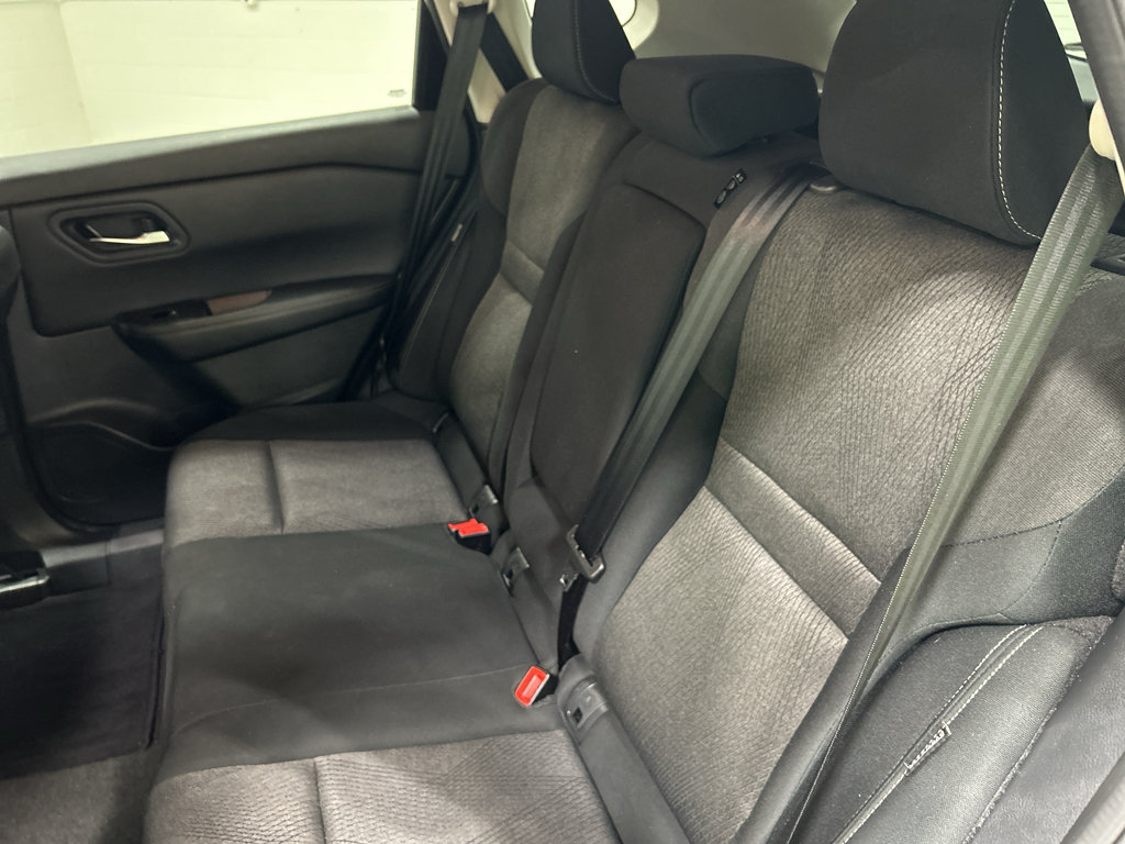 Used 2024 Nissan Rogue SV FWD image 34