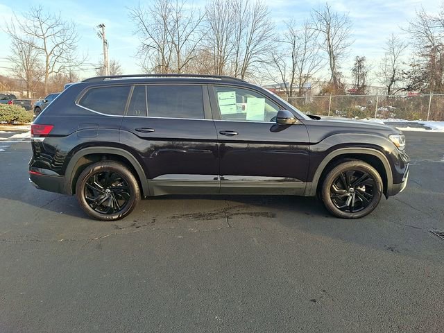 Used 2022 Volkswagen Atlas SE image 12