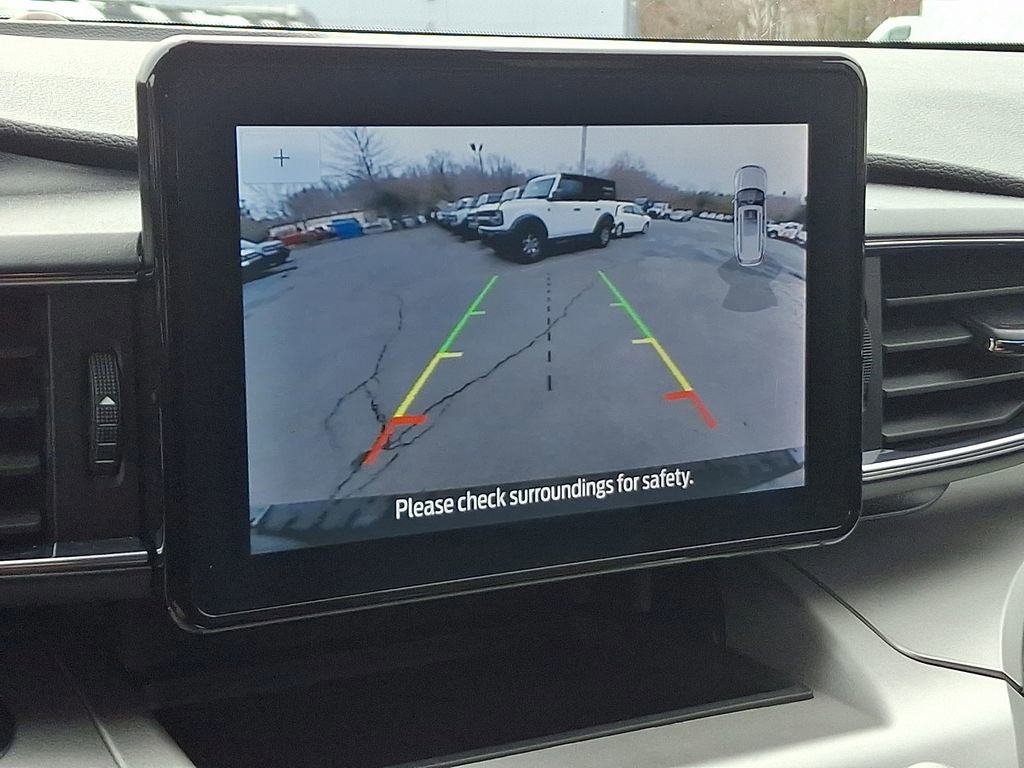 Certified 2021 Ford Explorer XLT w/ Equipment Group 202A image 19