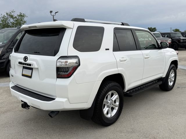 Used 2024 Toyota 4Runner SR5 Premium w/ Moonroof Package AWD/4WD image 8