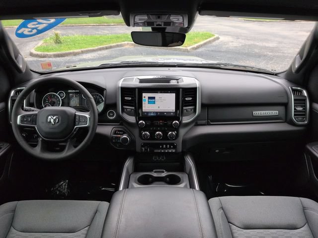 Used 2025 RAM 1500 Big Horn AWD/4WD image 15