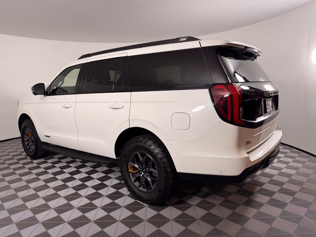 Certified 2025 Ford Expedition Tremor AWD/4WD image 11