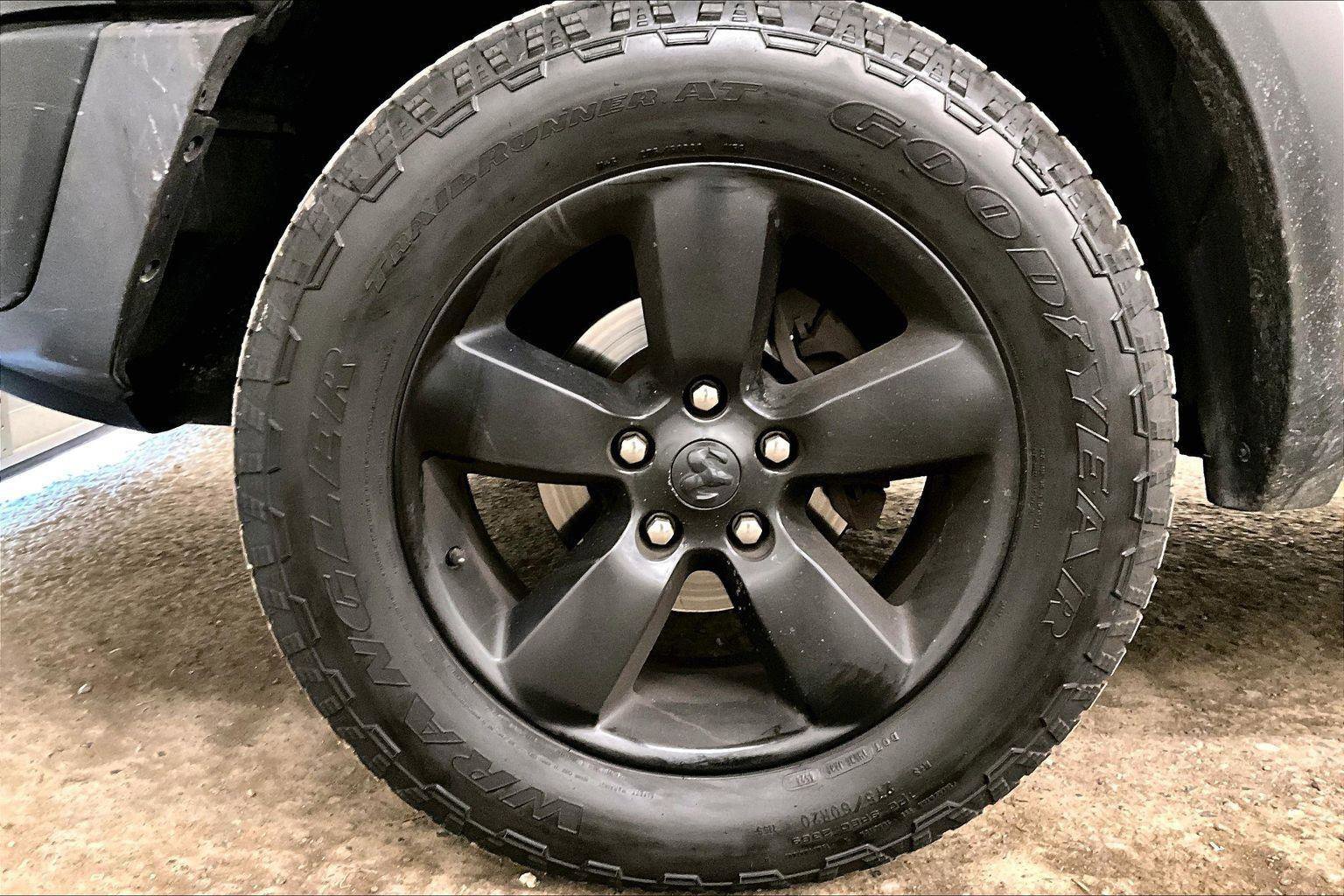 Used 2019 RAM 1500 Classic Warlock image 10