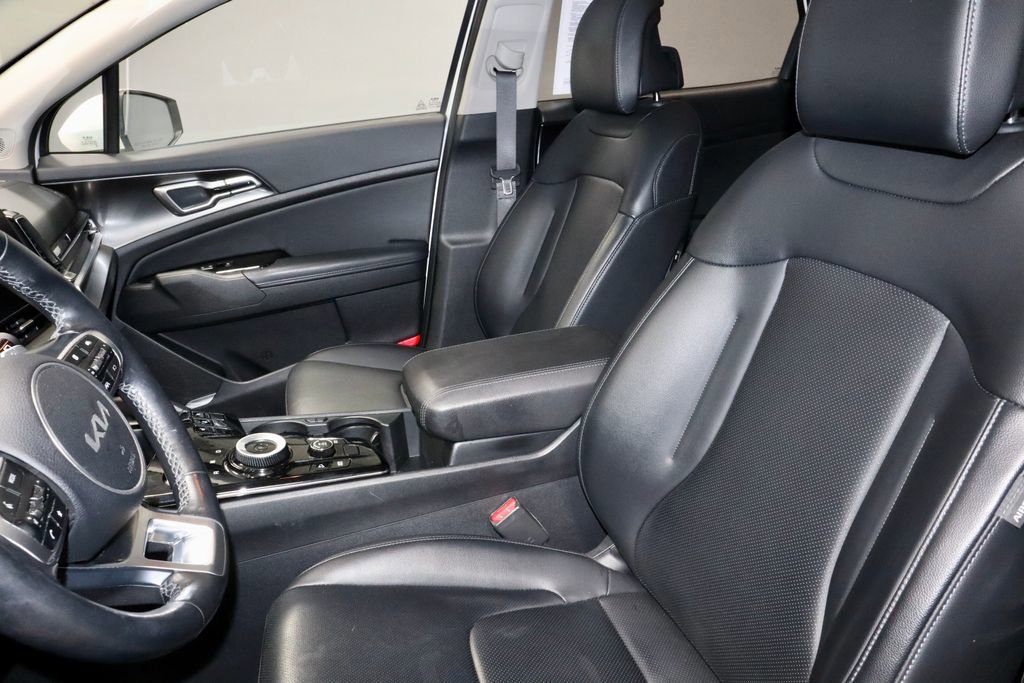 Used 2023 Kia Sportage EX image 26
