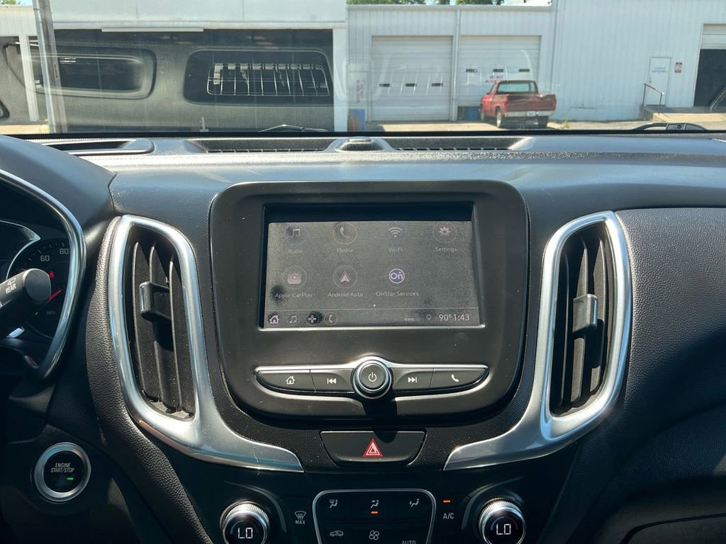Used 2020 Chevrolet Equinox LT FWD image 26
