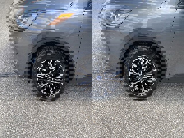 Certified 2021 Ford Escape SE w/ SE Sport Appearance Package AWD/4WD image 10