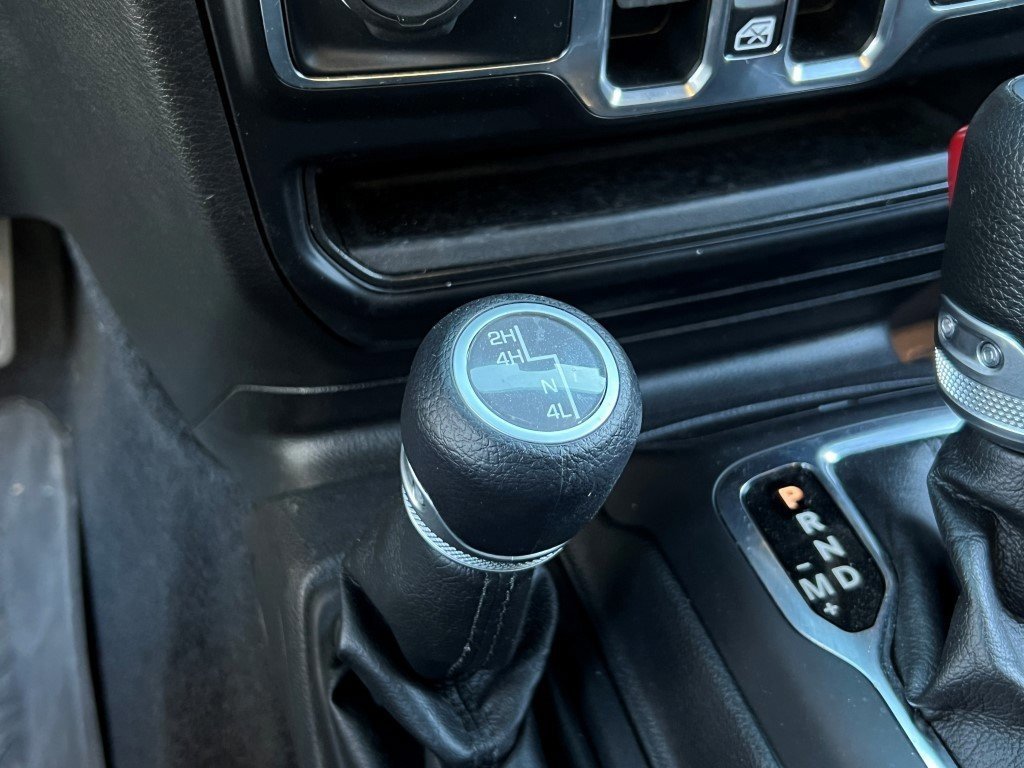 Used 2022 Jeep Wrangler Unlimited Sport image 22