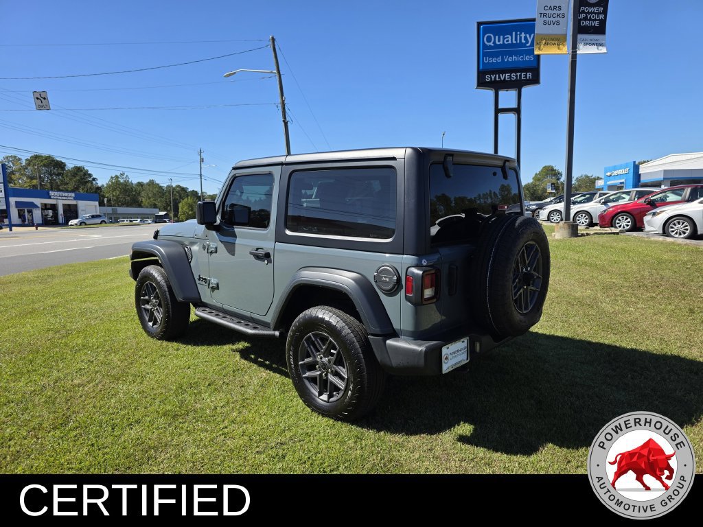 Used 2025 Jeep Wrangler Sport AWD/4WD image 4