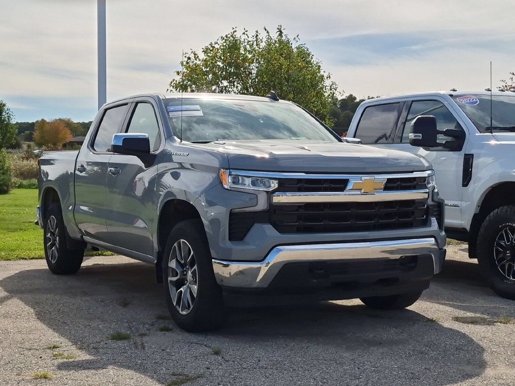 Used 2024 Chevrolet Silverado 1500 LT