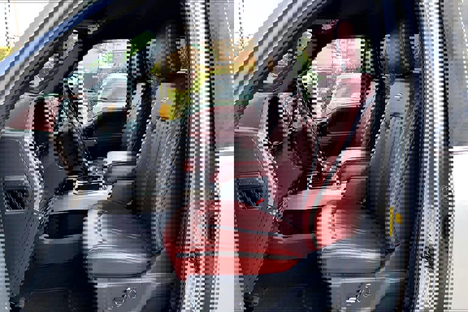 Certified 2022 Ford F250 Platinum w/ Tremor Off-Road Package image 8