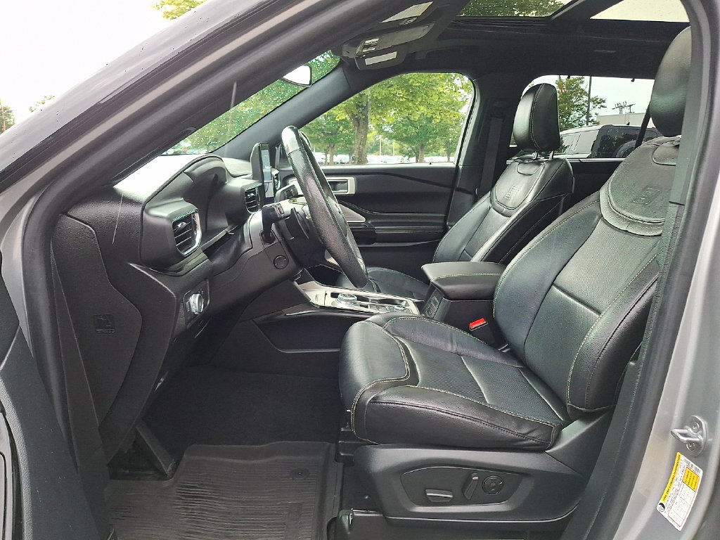Certified 2021 Ford Explorer ST w/ Equipment Group 401A AWD/4WD image 15