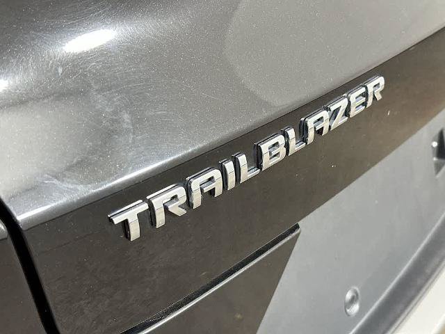 Used 2023 Chevrolet TrailBlazer LT w/ Convenience Package FWD image 7