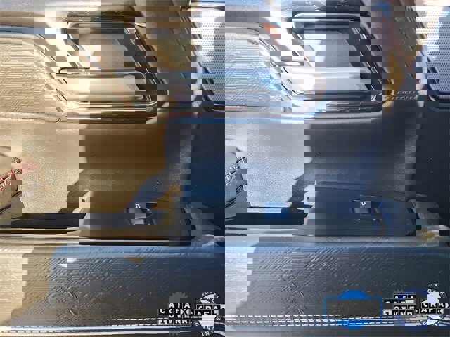 Used 2024 GMC Sierra 2500 AT4X image 27