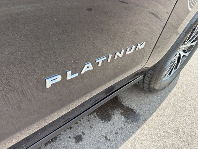 Certified 2025 Ford Expedition Platinum AWD/4WD image 7