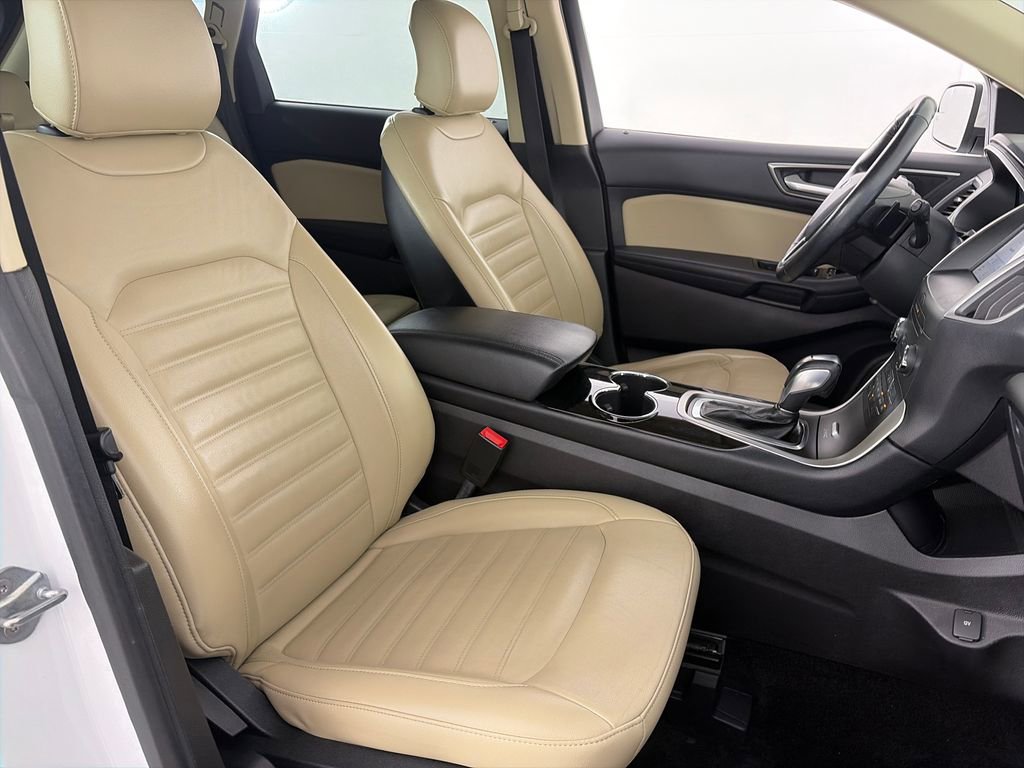Certified 2017 Ford Edge SEL w/ Equipment Group 201A AWD/4WD image 31