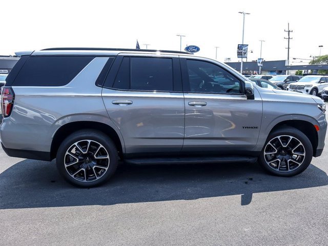 Used 2024 Chevrolet Tahoe RST w/ Luxury Package AWD/4WD image 11