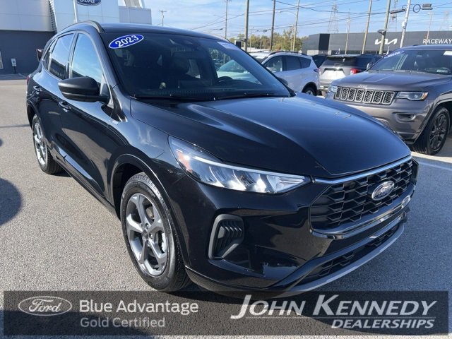 Certified 2023 Ford Escape ST-Line w/ Tech Pack #1 image 4