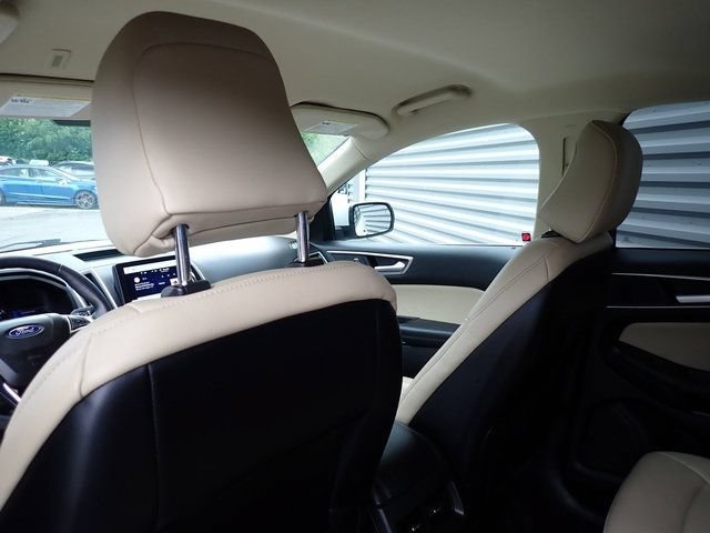 Certified 2023 Ford Edge SEL w/ Convenience Package AWD/4WD image 17