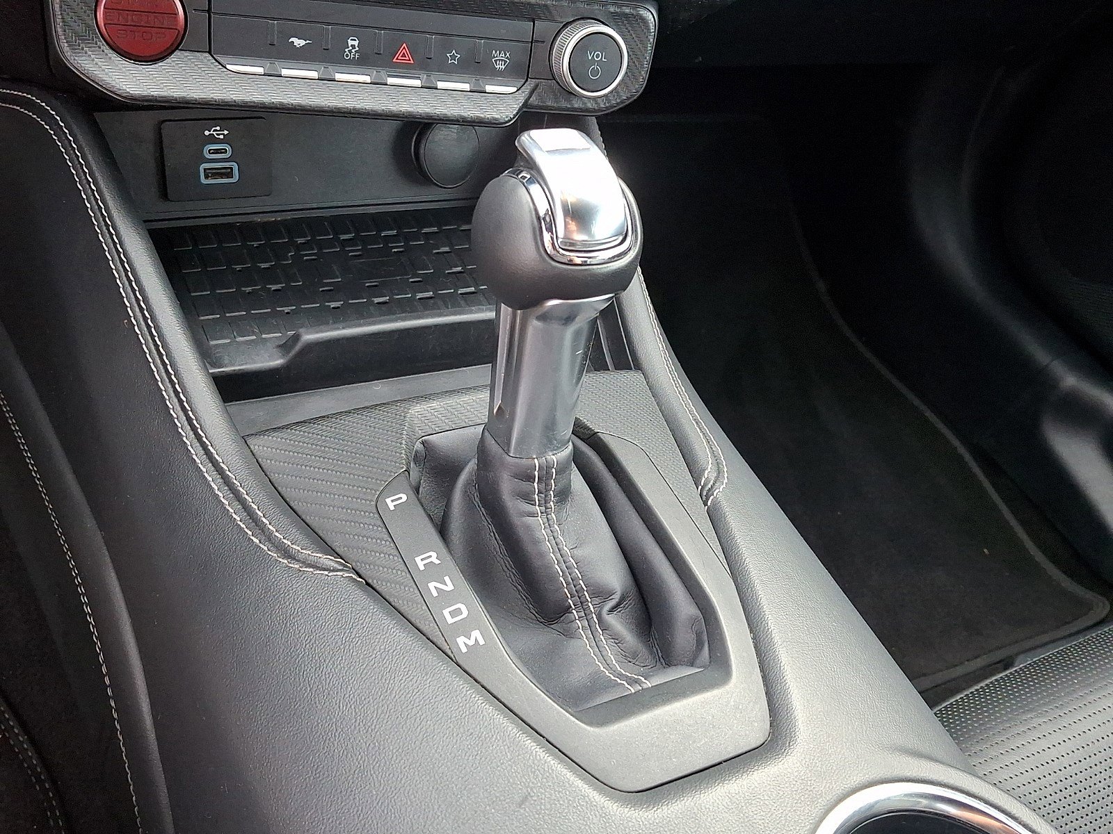 Certified 2024 Ford Mustang GT Premium RWD image 13