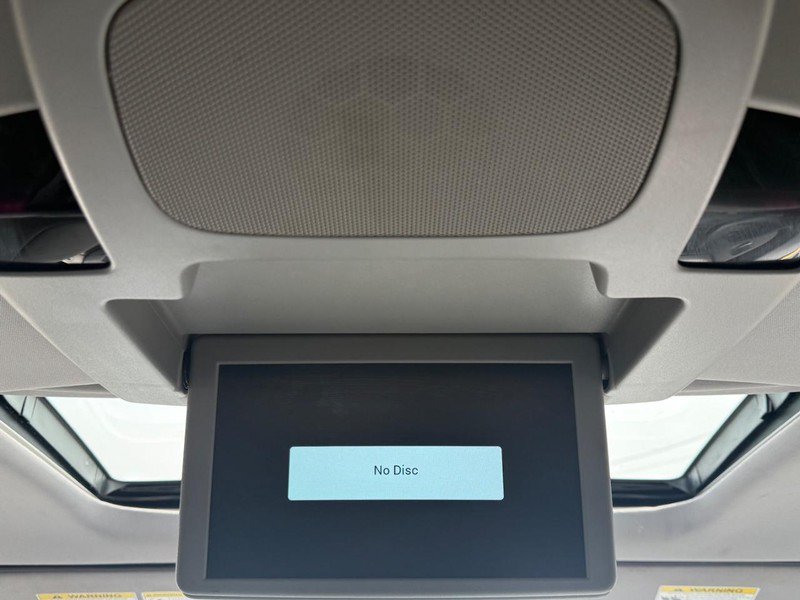Used 2019 Honda Pilot Touring image 16