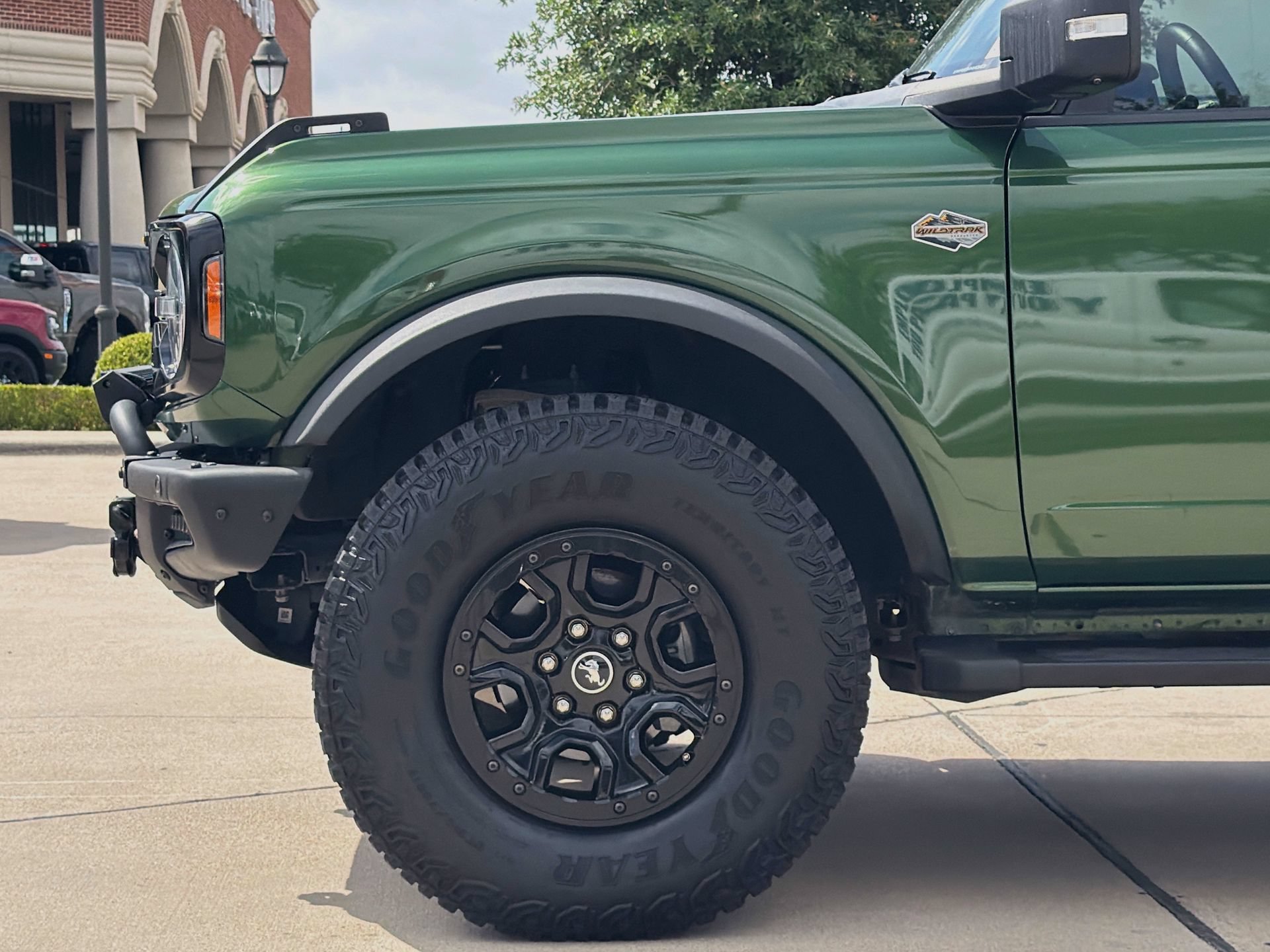 Certified 2024 Ford Bronco Wildtrak AWD/4WD image 10