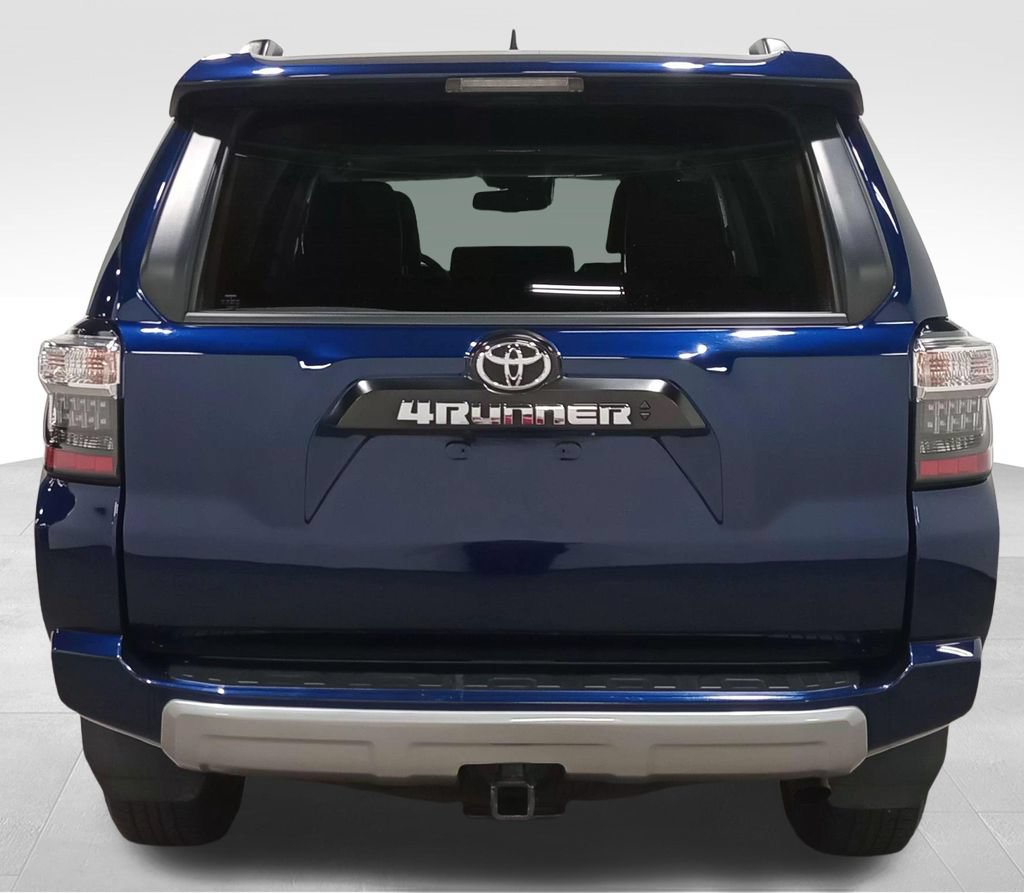 Used 2023 Toyota 4Runner TRD Off-Road Premium w/ Off Road Premium Plus Package AWD/4WD image 5