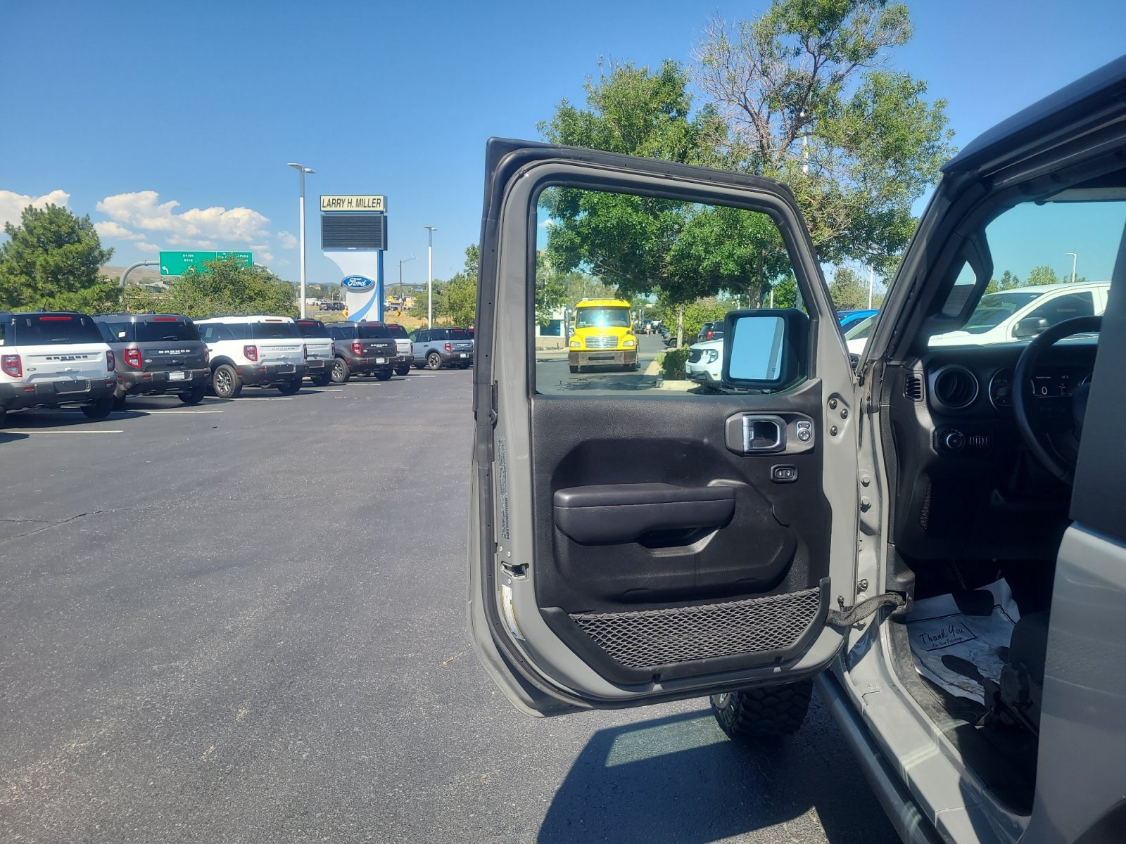 Used 2021 Jeep Wrangler Sport AWD/4WD image 13