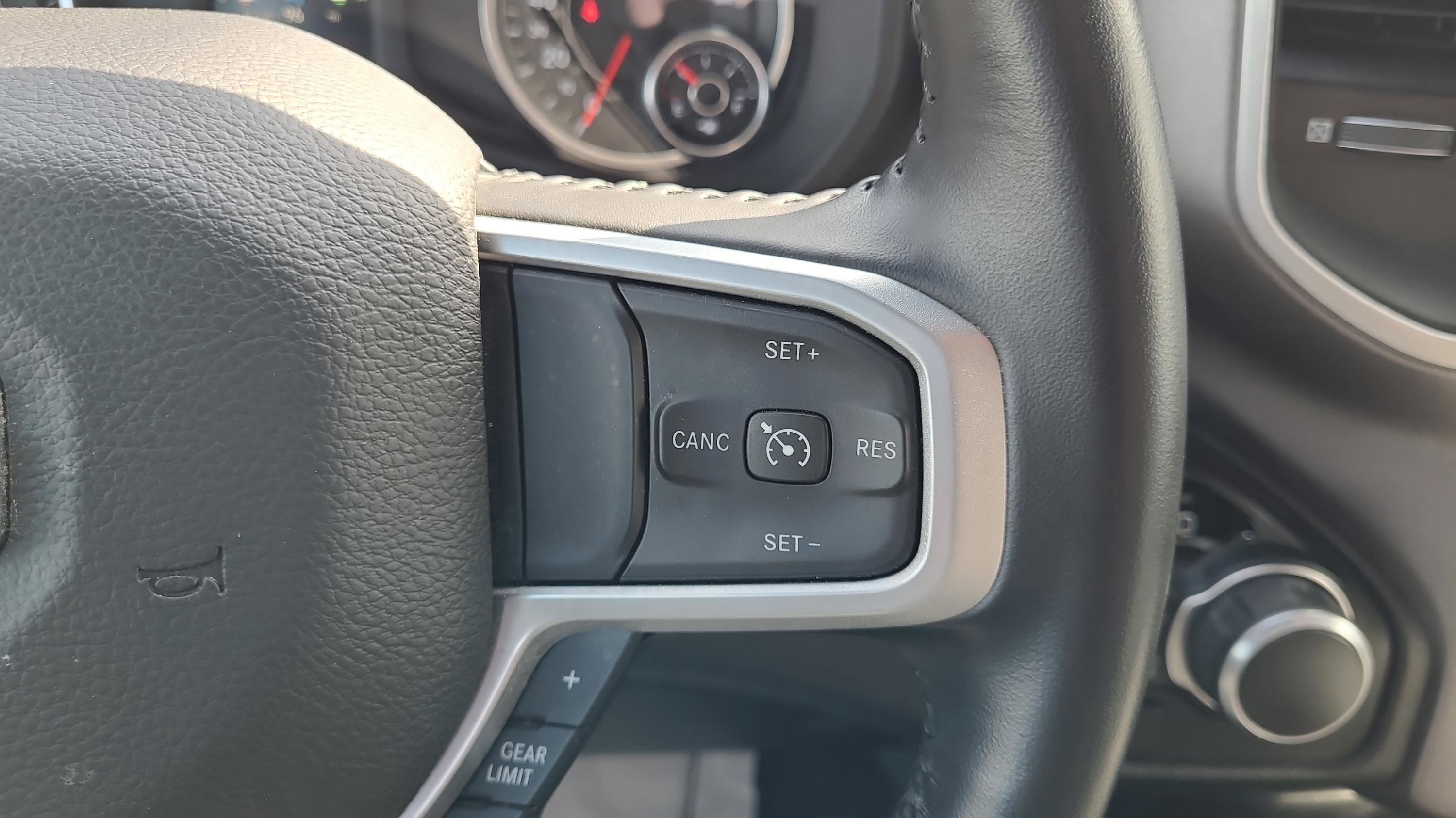 Used 2023 RAM 1500 Big Horn image 13