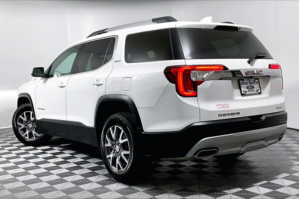 Used 2023 GMC Acadia SLT AWD/4WD image 11