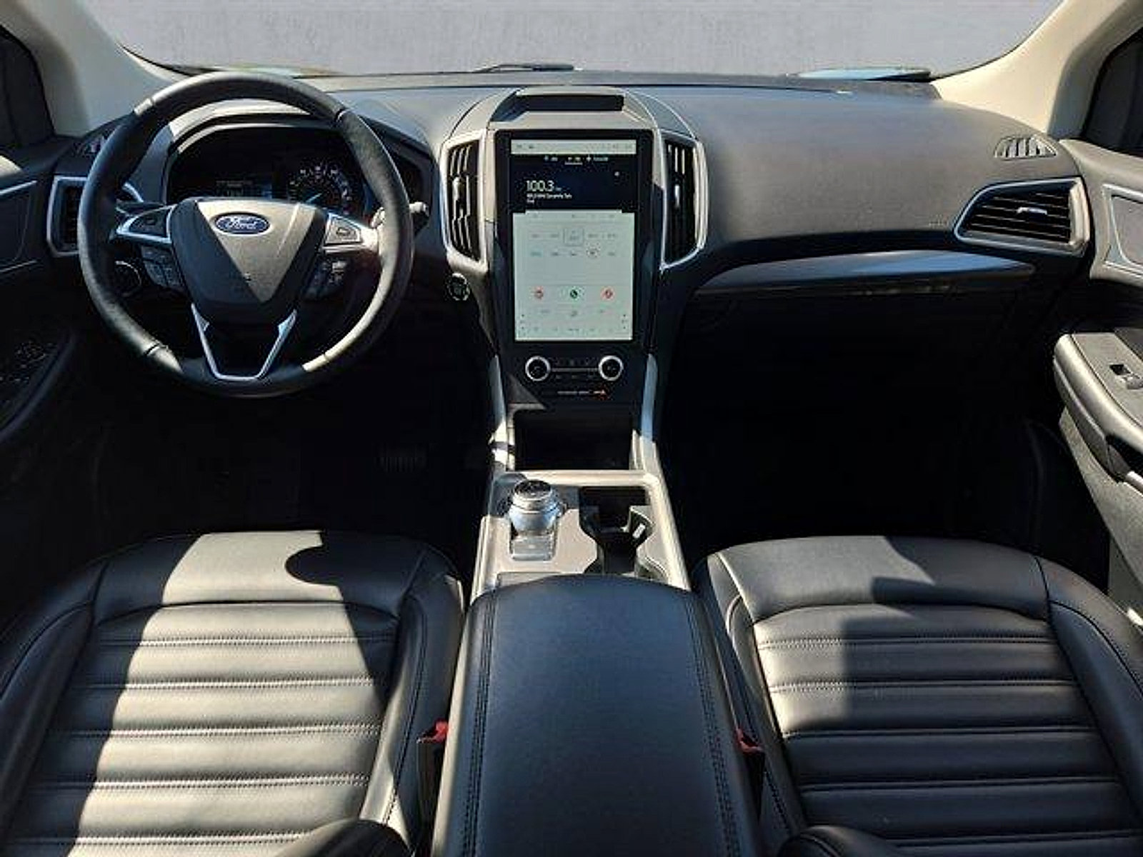 Certified 2024 Ford Edge SEL w/ Convenience Package AWD/4WD image 8