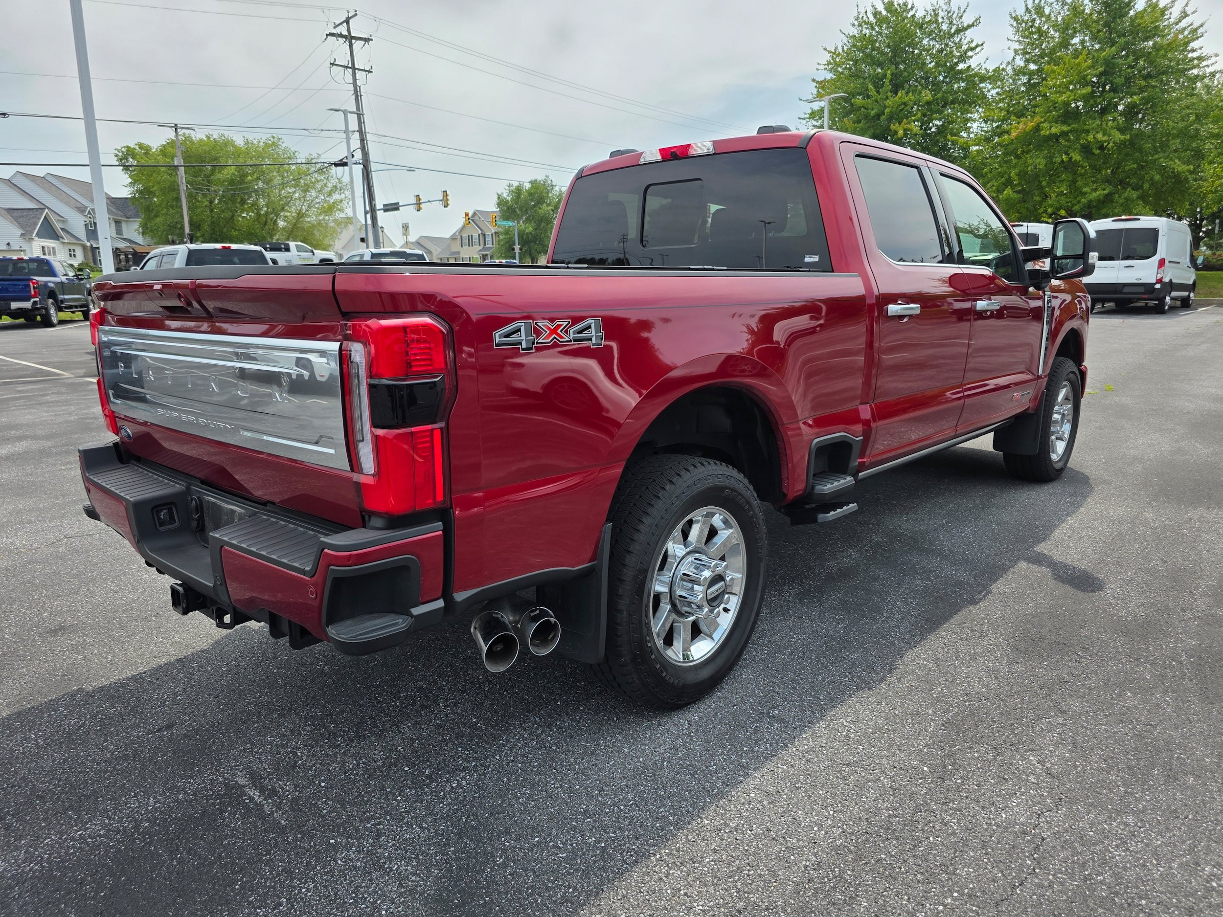 Certified 2026 Ford F250 Platinum w/ Platinum Plus Package AWD/4WD image 5