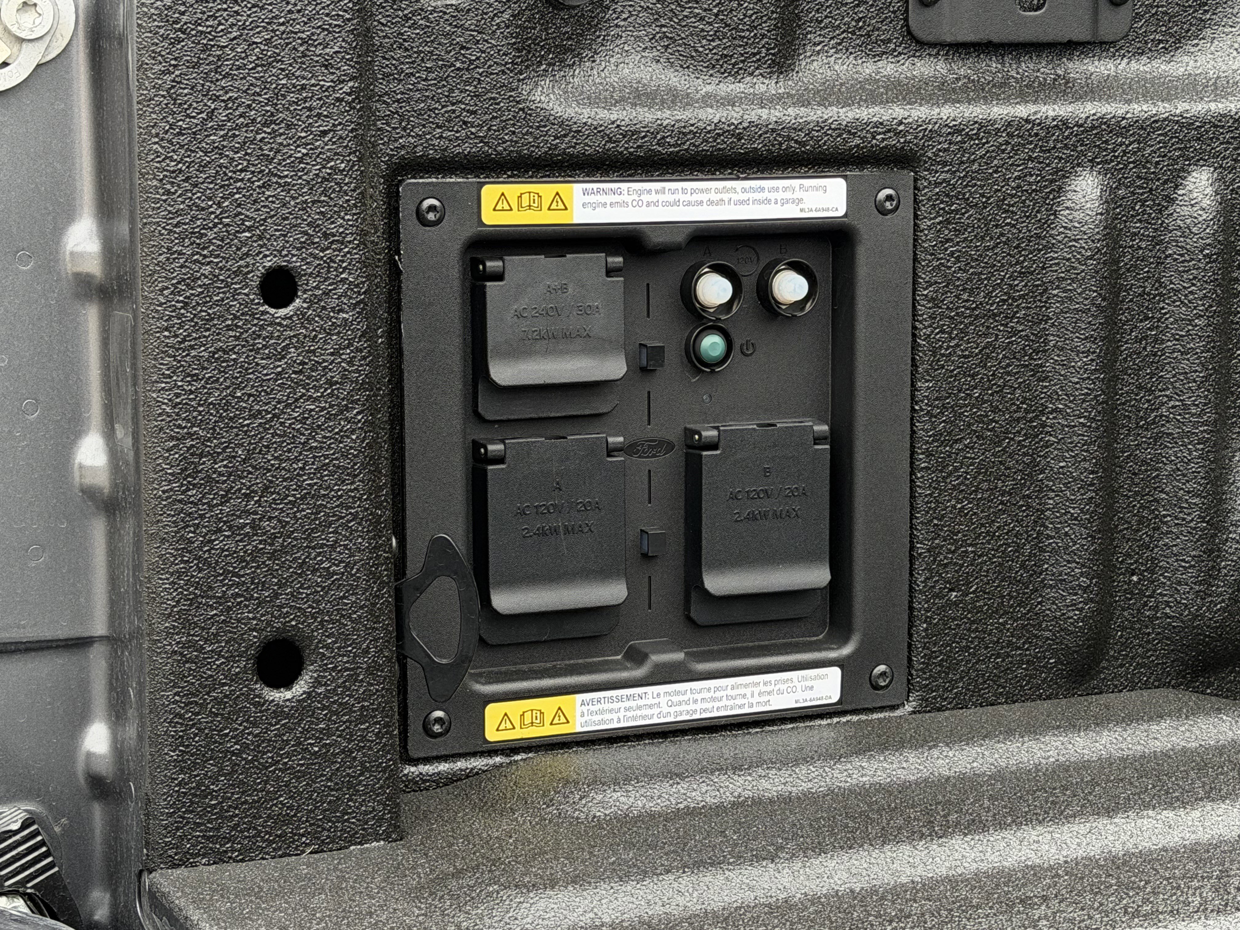 Certified 2025 Ford F150 Lariat w/ Equipment Group 502A High AWD/4WD image 14