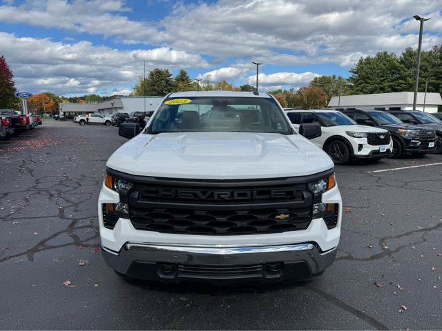 Used 2025 Chevrolet Silverado 1500 W/T RWD image 9