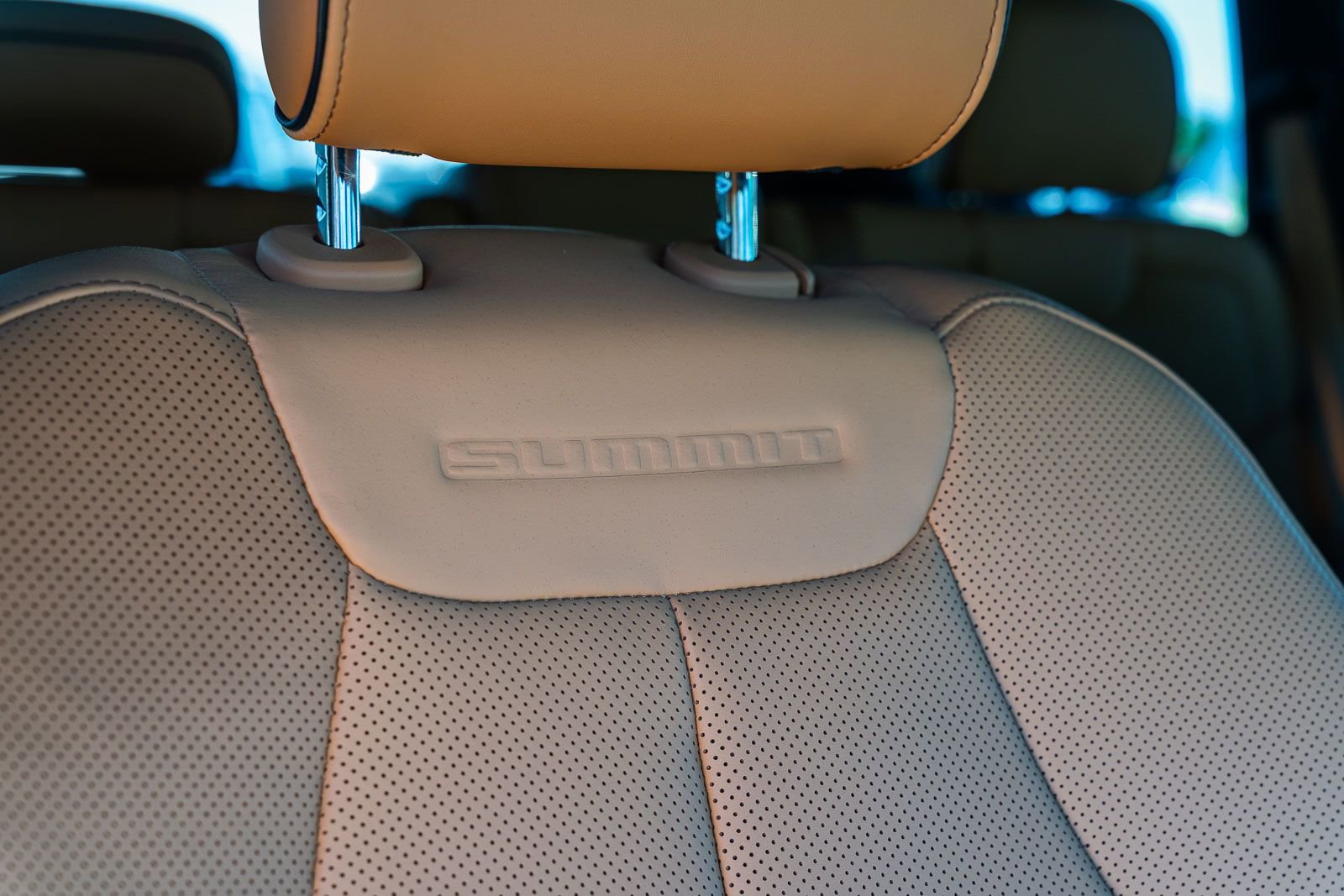 Used 2022 Jeep Grand Cherokee Summit image 24