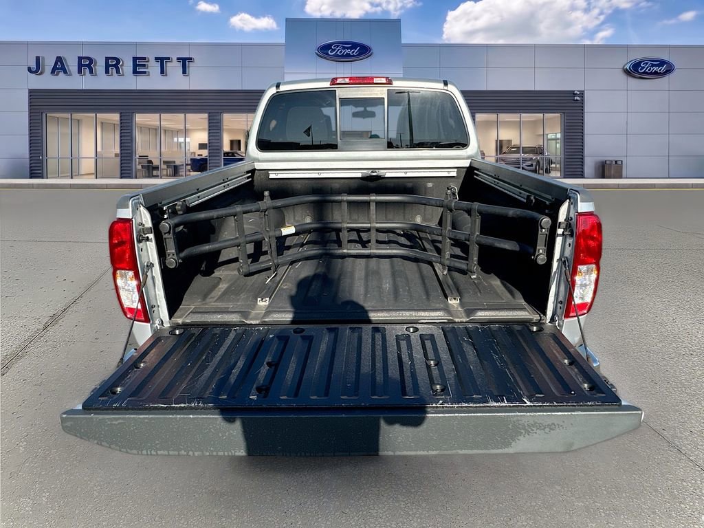 Used 2018 Nissan Frontier SV w/ Value Truck Package RWD image 26