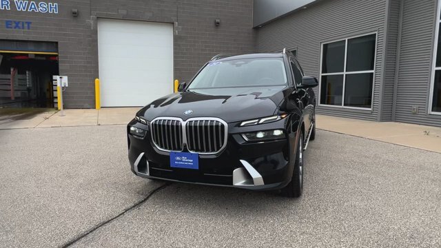 Used 2024 BMW X7 xDrive40i AWD/4WD image 4