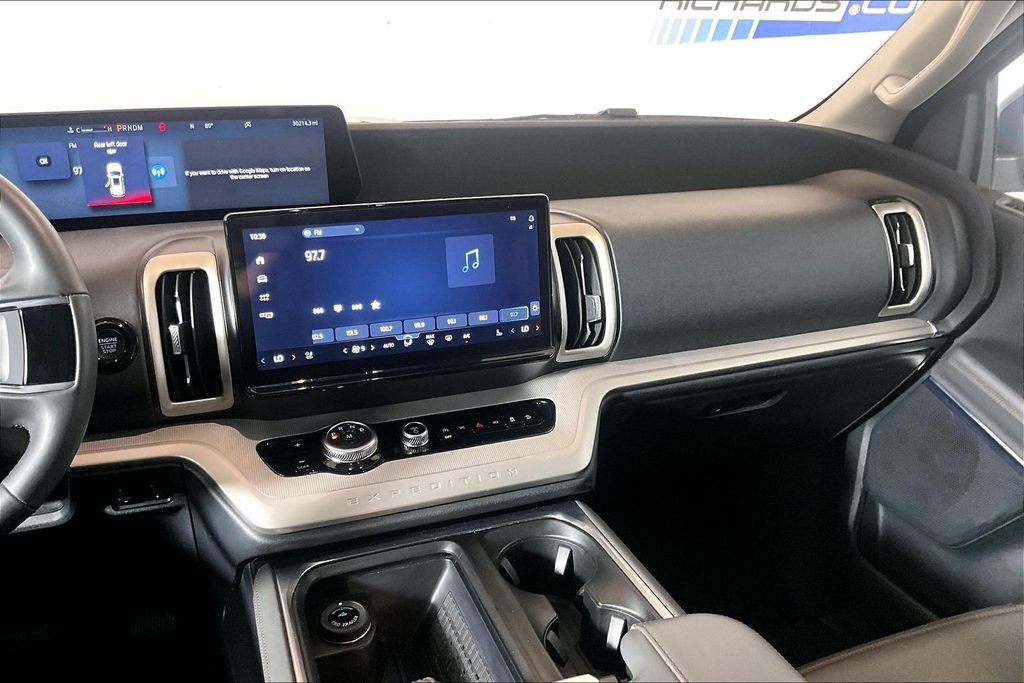 Certified 2025 Ford Expedition Max Active AWD/4WD image 5