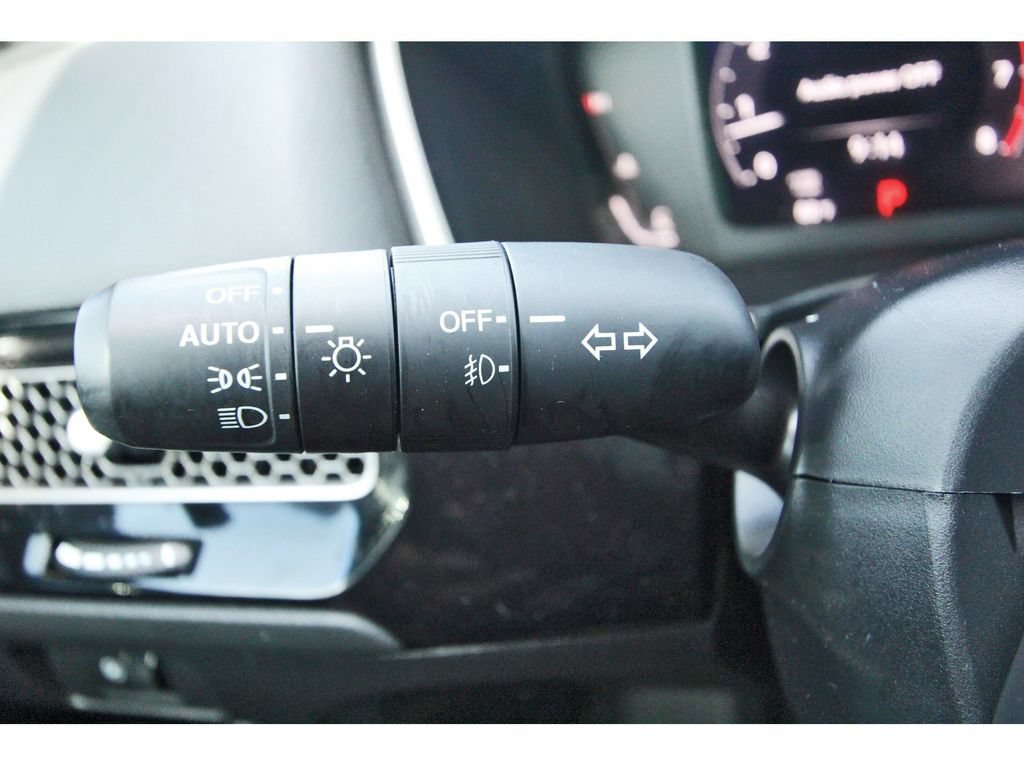 Used 2022 Honda Civic Touring image 16