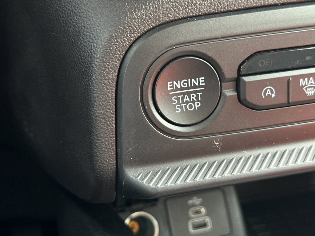 Certified 2025 Ford Bronco Sport Outer Banks w/ Outer Banks Tech Package+ AWD/4WD image 22