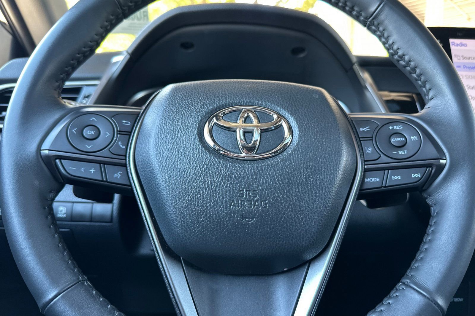 Used 2024 Toyota Camry SE w/ Audio Upgrade Package FWD image 33
